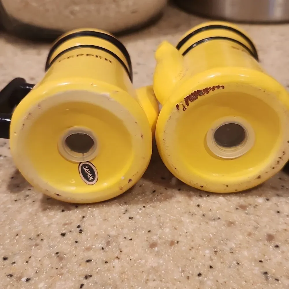 Vintage Yellow Ceramic Coffee Pot Salt and Pepper Shaker Set Made in Japan
